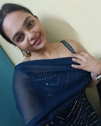 Shella Bholaganj Escorts Service